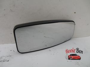 Gebruikte Spiegelglas links Mercedes Sprinter 5t (906.15/906.25) 519 CDI V6 24V Prijs op aanvraag aangeboden door Rooie Ben autodemontage