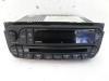 Radio CD Speler van een Chrysler Voyager/Grand Voyager (RG), 2000 / 2008 2.5 CRD, MPV, Diesel, 2.499cc, 105kW (143pk), FWD, ENC, 2004-03 / 2007-12 2006