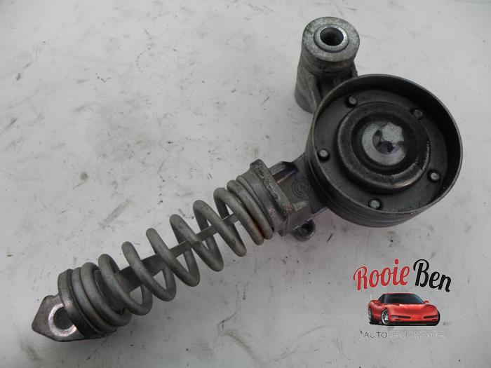 Gebruikte Spanner multiriem Opel Corsa E 1.4 16V Prijs € 10,00 Margeregeling aangeboden door Rooie Ben autodemontage