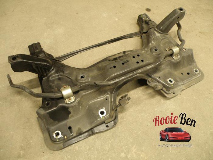 Gebruikte Subframe Opel Corsa E 1.4 16V Prijs op aanvraag aangeboden door Rooie Ben autodemontage