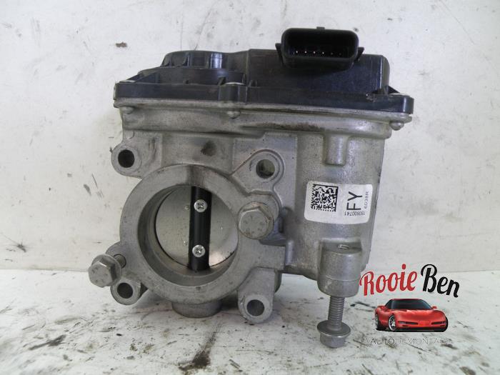 Gebruikte Gasklephuis Dacia Sandero II 0.9 TCE 12V Prijs € 45,00 Margeregeling aangeboden door Rooie Ben autodemontage