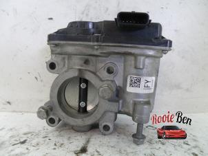 Gebruikte Gasklephuis Dacia Sandero II 0.9 TCE 12V Prijs € 45,00 Margeregeling aangeboden door Rooie Ben autodemontage