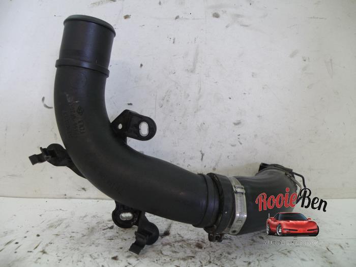 Gebruikte Intercooler Slang Dacia Sandero II 0.9 TCE 12V Prijs € 25,00 Margeregeling aangeboden door Rooie Ben autodemontage