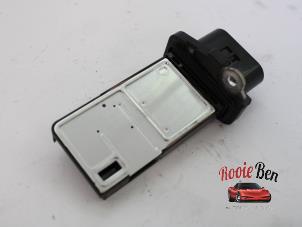 Gebruikte Luchtmassameter Chevrolet HHR 2.4 16V Prijs op aanvraag aangeboden door Rooie Ben autodemontage