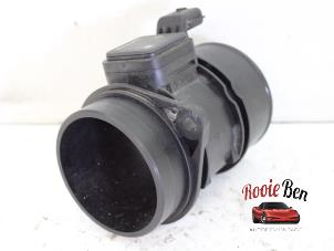 Gebruikte Luchtmassameter Renault Twingo II (CN) 1.5 dCi 90 FAP Prijs € 30,00 Margeregeling aangeboden door Rooie Ben autodemontage