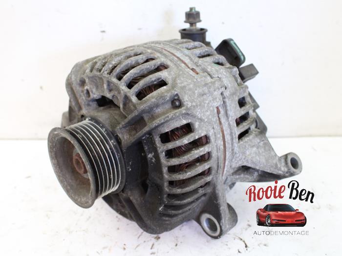 Gebruikte Dynamo Dodge Ram 3500 Standard Cab (DR/DH/D1/DC/DM) 4.7 V8 1500 4x2 Prijs € 100,00 Margeregeling aangeboden door Rooie Ben autodemontage