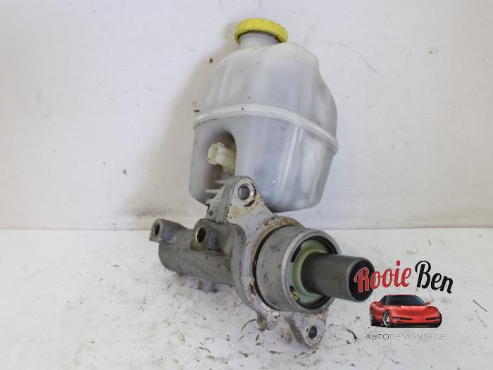 Gebruikte Hoofdremcilinder Dodge Ram 3500 Standard Cab (DR/DH/D1/DC/DM) 4.7 V8 1500 4x2 Prijs € 50,00 Margeregeling aangeboden door Rooie Ben autodemontage