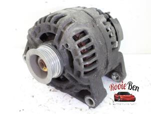 Gebruikte Alternator Opel Astra H (L48) 1.4 16V Twinport Prijs € 25,00 Margeregeling aangeboden door Rooie Ben autodemontage