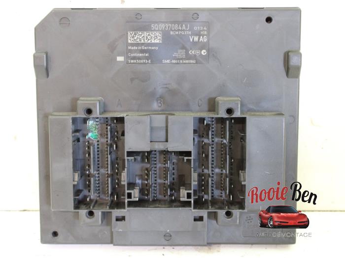 Gebruikte Module Bodycontrol Volkswagen Golf VII (AUA) 1.2 TSI 16V Prijs € 100,00 Margeregeling aangeboden door Rooie Ben autodemontage