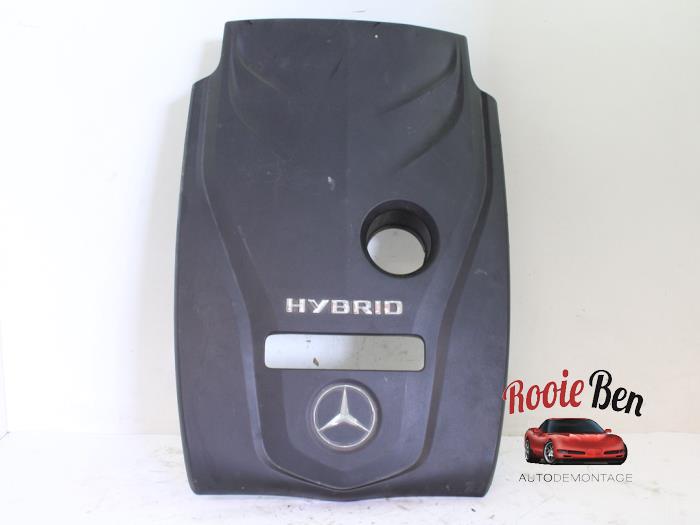 Gebruikte Afdekplaat motor Mercedes E (W213) E-200 2.0 Turbo 16V Prijs € 50,00 Margeregeling aangeboden door Rooie Ben autodemontage