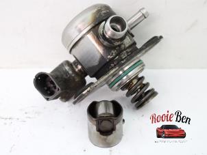 Gebruikte Hogedrukpomp Mercedes E (W213) E-200 2.0 Turbo 16V Prijs op aanvraag aangeboden door Rooie Ben autodemontage