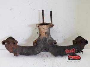 Gebruikte Uitlaatspruitstuk Chevrolet Corvette (C3) 5.7 4BBL. Prijs € 40,00 Margeregeling aangeboden door Rooie Ben autodemontage