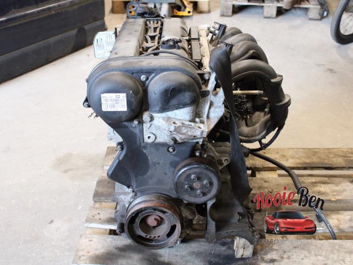 Motor van een Ford Focus C-Max 1.6 16V 2005