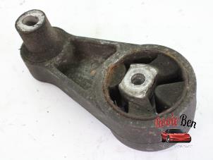 Gebruikte Motorsteun Chrysler PT Cruiser 1.6 16V Prijs € 25,00 Margeregeling aangeboden door Rooie Ben autodemontage