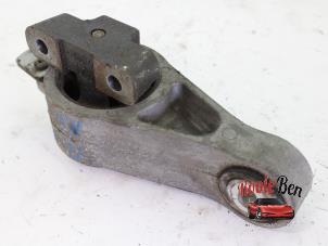 Gebruikte Motorsteun Chrysler PT Cruiser 1.6 16V Prijs € 25,00 Margeregeling aangeboden door Rooie Ben autodemontage