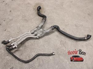 Gebruikte Thermostaathuis Porsche Cayenne (9PA) 4.5 S V8 32V Prijs op aanvraag aangeboden door Rooie Ben autodemontage