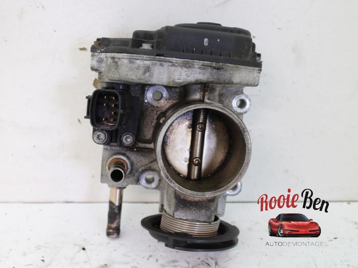 Gebruikte Gasklephuis Chevrolet Lacetti (KLAN) 1.6 16V Prijs € 20,00 Margeregeling aangeboden door Rooie Ben autodemontage