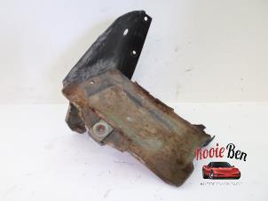 Gebruikte Accubak Chevrolet Suburban 4.1 2BBL. Prijs op aanvraag aangeboden door Rooie Ben autodemontage