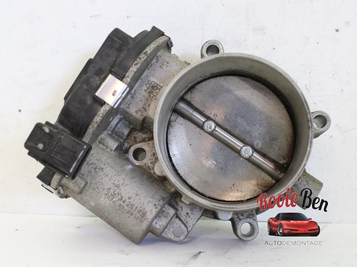 Gebruikte Gasklephuis Dodge 1500 Crew Cab (DS) 5.7 Hemi V8 Prijs € 100,00 Margeregeling aangeboden door Rooie Ben autodemontage