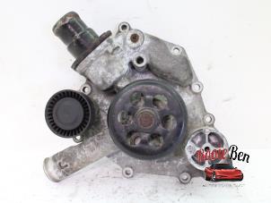 Gebruikte Waterpomp Dodge Ram 3500 Standard Cab (DR/DH/D1/DC/DM) 5.7 V8 Hemi 2500 4x4 Crew Cab Prijs op aanvraag aangeboden door Rooie Ben autodemontage