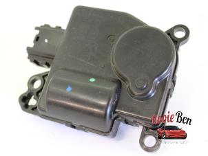 Gebruikte Kachelklep Motor Dodge 1500 Crew Cab (DS) 5.7 Hemi V8 Prijs € 50,00 Margeregeling aangeboden door Rooie Ben autodemontage