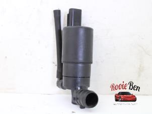 Gebruikte Ruitensproeierpomp voor Citroen C1 1.0 12V Prijs € 10,00 Margeregeling aangeboden door Rooie Ben autodemontage