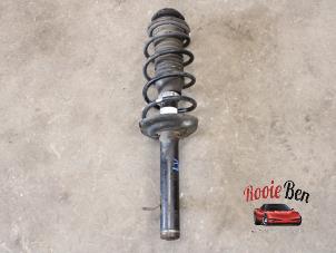 Gebruikte Schokdemperpoot links-voor Citroen C1 1.0 12V Prijs € 25,00 Margeregeling aangeboden door Rooie Ben autodemontage