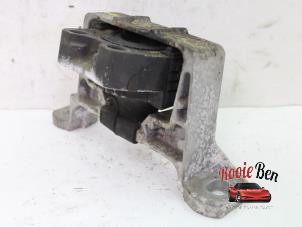 Gebruikte Motorrubber Volvo C30 (EK/MK) 1.6 16V Prijs op aanvraag aangeboden door Rooie Ben autodemontage