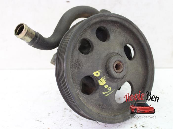 Gebruikte Pomp Servo Ford Usa Taurus 3.0 V6 24V Prijs € 75,00 Margeregeling aangeboden door Rooie Ben autodemontage