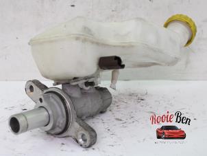 Gebruikte Hoofdremcilinder Citroen DS3 (SA) 1.4 HDi Prijs € 20,00 Margeregeling aangeboden door Rooie Ben autodemontage