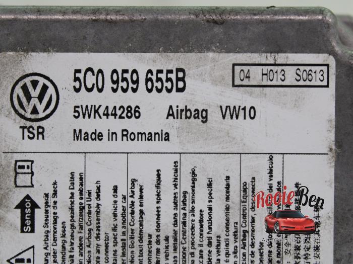 Airbag Module van een Volkswagen Golf VI (5K1) 1.6 TDI 16V 2012