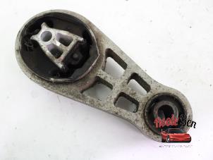 Gebruikte Motorsteun Ssang Yong Tivoli 1.6 e-XGi 16V 4WD Prijs op aanvraag aangeboden door Rooie Ben autodemontage