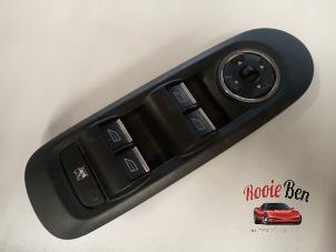 Gebruikte Schakelblok ruiten Ford Mondeo IV Wagon 2.0 16V Prijs op aanvraag aangeboden door Rooie Ben autodemontage