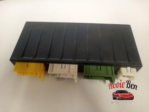 Gebruikte Module Bodycontrol BMW 5 serie (E34) 520i 24V Prijs € 50,00 Margeregeling aangeboden door Rooie Ben autodemontage