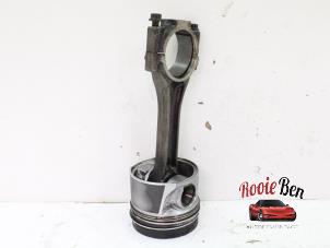 Gebruikte Zuiger Volkswagen Golf VI (5K1) 1.6 TDI 16V Prijs € 20,00 Margeregeling aangeboden door Rooie Ben autodemontage