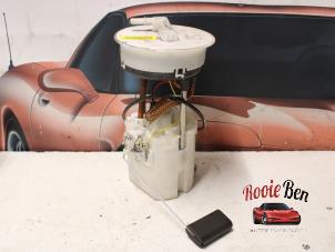 Gebruikte Tank element Pomp Opel Agila (B) 1.0 12V Prijs € 50,00 Margeregeling aangeboden door Rooie Ben autodemontage