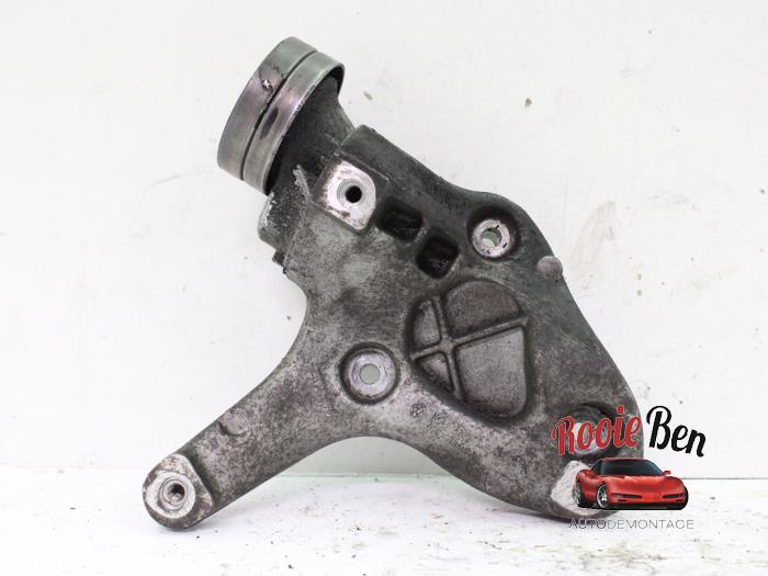 Gebruikte Spanrol Multiriem Volkswagen Touran (1T1/T2) 1.6 FSI 16V Prijs € 15,00 Margeregeling aangeboden door Rooie Ben autodemontage