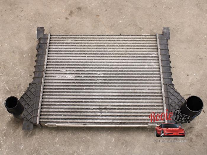 Gebruikte Intercooler Dodge Nitro 2.8 CRD 16V 4x4 Prijs op aanvraag aangeboden door Rooie Ben autodemontage