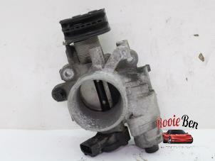 Gebruikte Gasklephuis Chrysler PT Cruiser Cabrio 2.4 16V Prijs € 100,00 Margeregeling aangeboden door Rooie Ben autodemontage