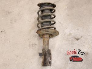 Gebruikte Mac Phersonpoot rechts-voor Cadillac Seville (K-body) 4.6 SLS/North Star V8 32V Prijs € 50,00 Margeregeling aangeboden door Rooie Ben autodemontage