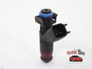 Gebruikte Injector (benzine injectie) Dodge Ram 3500 Standard Cab (DR/DH/D1/DC/DM) 5.7 V8 Hemi 1500 4x2 Prijs € 40,00 Margeregeling aangeboden door Rooie Ben autodemontage