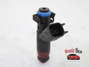 Gebruikte Injector (benzine injectie) Dodge Ram 3500 Standard Cab (DR/DH/D1/DC/DM) 5.7 V8 Hemi 1500 4x2 Prijs € 40,00 Margeregeling aangeboden door Rooie Ben autodemontage