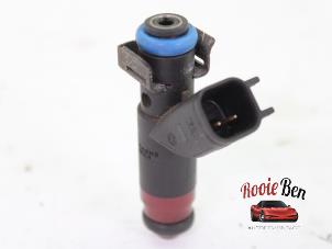 Gebruikte Injector (benzine injectie) Dodge Ram 3500 Standard Cab (DR/DH/D1/DC/DM) 5.7 V8 Hemi 1500 4x2 Prijs € 40,00 Margeregeling aangeboden door Rooie Ben autodemontage