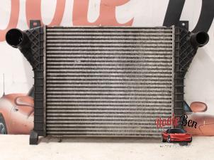 Gebruikte Intercooler Dodge Nitro 2.8 CRD 16V 4x4 Prijs op aanvraag aangeboden door Rooie Ben autodemontage
