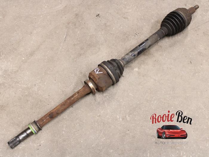 Gebruikte Steekas rechts-voor Renault Laguna III (BT) 2.0 dCi 16V 150 Prijs € 30,00 Margeregeling aangeboden door Rooie Ben autodemontage