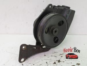 Gebruikte Servopomp Jeep Grand Cherokee (ZJ) 4.0i Prijs € 75,00 Margeregeling aangeboden door Rooie Ben autodemontage