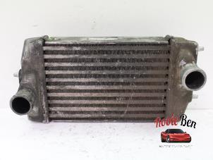 Gebruikte Intercooler Chrysler Voyager/Grand Voyager (RG/RS) 2.5 CRD 16V Prijs € 45,00 Margeregeling aangeboden door Rooie Ben autodemontage