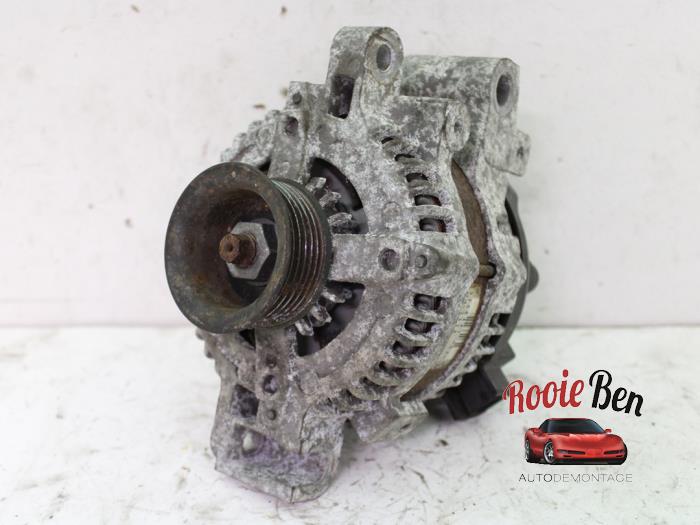 Gebruikte Dynamo Cadillac STS (K63) 3.6 V6 24V VVT Li Prijs € 50,00 Margeregeling aangeboden door Rooie Ben autodemontage