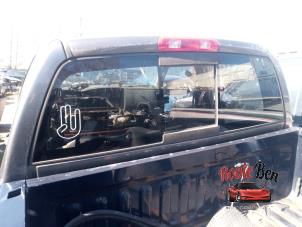 Gebruikte Ruit achter Dodge Ram 3500 Standard Cab (DR/DH/D1/DC/DM) 5.7 V8 Hemi 1500 4x4 Prijs op aanvraag aangeboden door Rooie Ben autodemontage