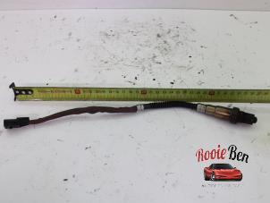 Gebruikte Lambda Sonde Renault Captur (2R) 1.2 TCE 16V EDC Prijs € 25,00 Margeregeling aangeboden door Rooie Ben autodemontage